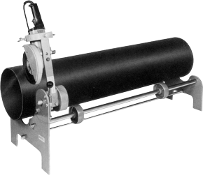 Rohrtrenngerraet zum Trennen Abstechen von Bohrkronenrohren, Traegerkoerpern